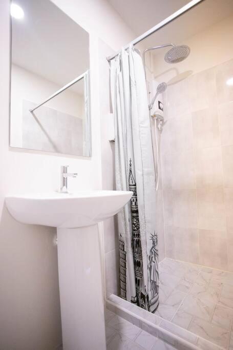 Sclass Private, Old Apartment Chiang Mai